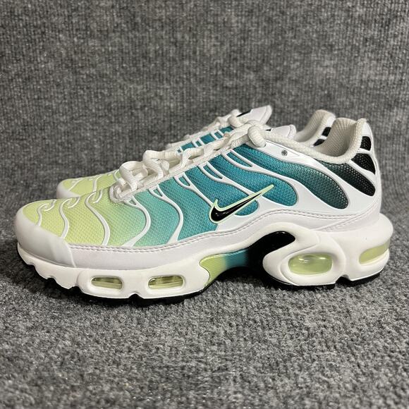 Nike Air Max Plus Shoes Womens Size 6 White Teal Volt Gradient TN DZ3670-102 - Picture 3 of 9